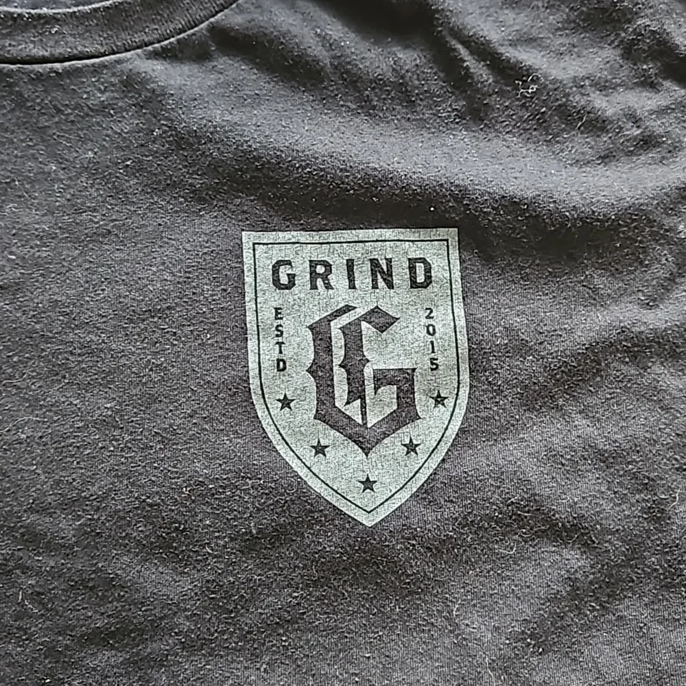 GRIND hand printed in USA, black Tshirt, size M - Picture 2 of 7